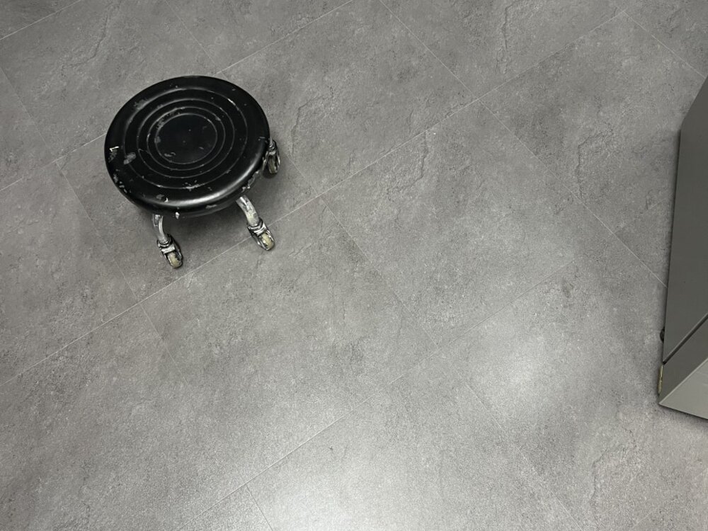 데코타일 시공